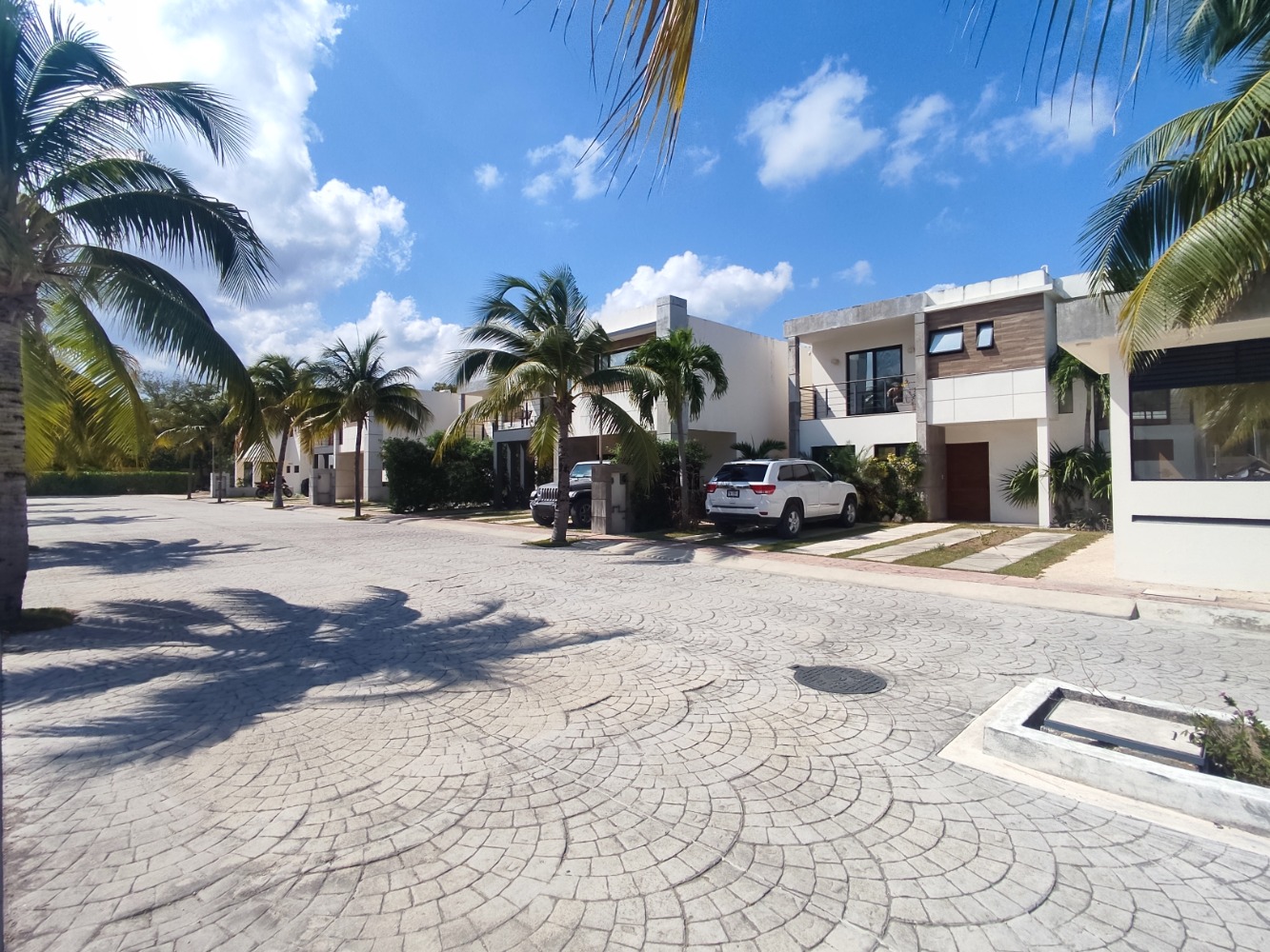 House selling in Tulum, QR Mexico